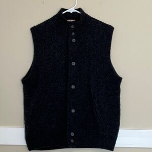 Johnston & Murphy Wool and Cashmere Button-down Vest